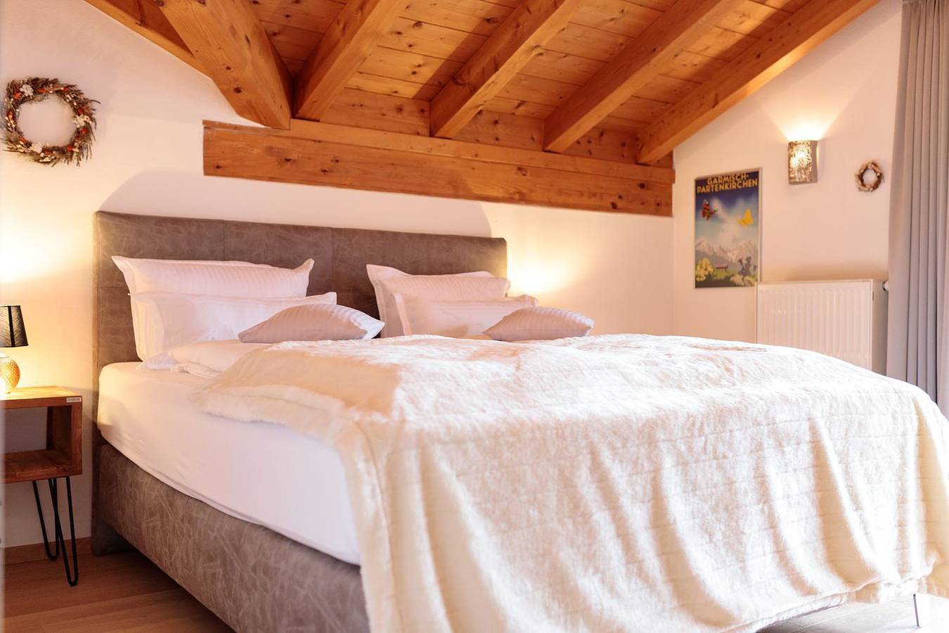 Ganze Wohnung, Großzügige Dachgeschosswohnung für 6 Personen in Garmisch-Partenkirchen, Bayerische Alpen