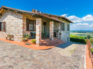 Ferienhaus für 6 Personen, mit Garten und Ausblick in San Gimignano