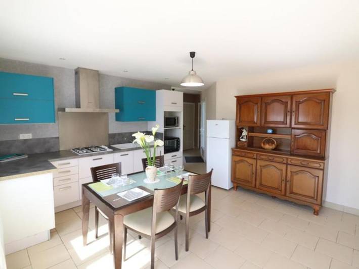 Location de vacances pour 4 personnes, avec Terrasse à Champagnac - 2