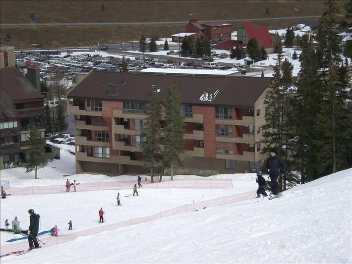 Vacation rental for 6 people, with balcony and yard in Copper Mountain