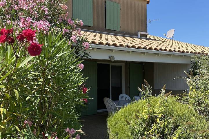 Ferienhaus für 4 Personen, mit Pool und Garten sowie Terrasse, mit Haustier in Portiragnes Plage