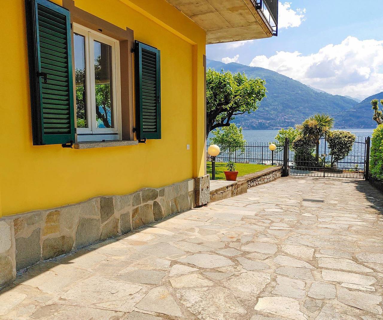 Ganze Wohnung, Maccale Strand-Ferienwohnung in Acquaseria, Comune di San Siro