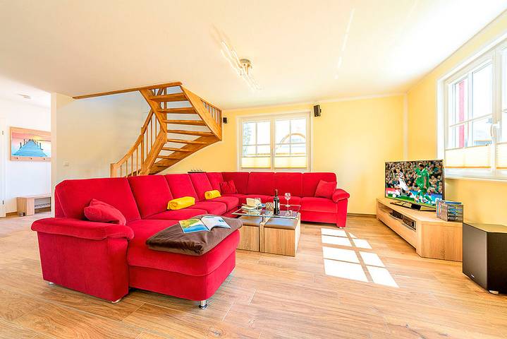 Ferienhaus für 8 Personen, mit Terrasse und Garten sowie Sauna in Glowe - 3