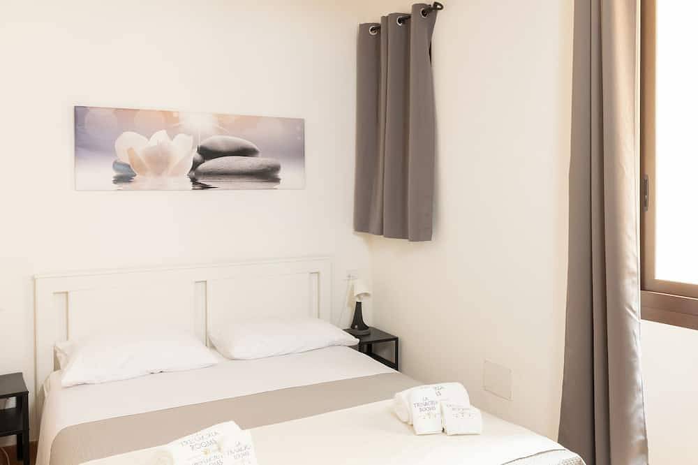 Room 1 a in Trapani, Trapani Provinz