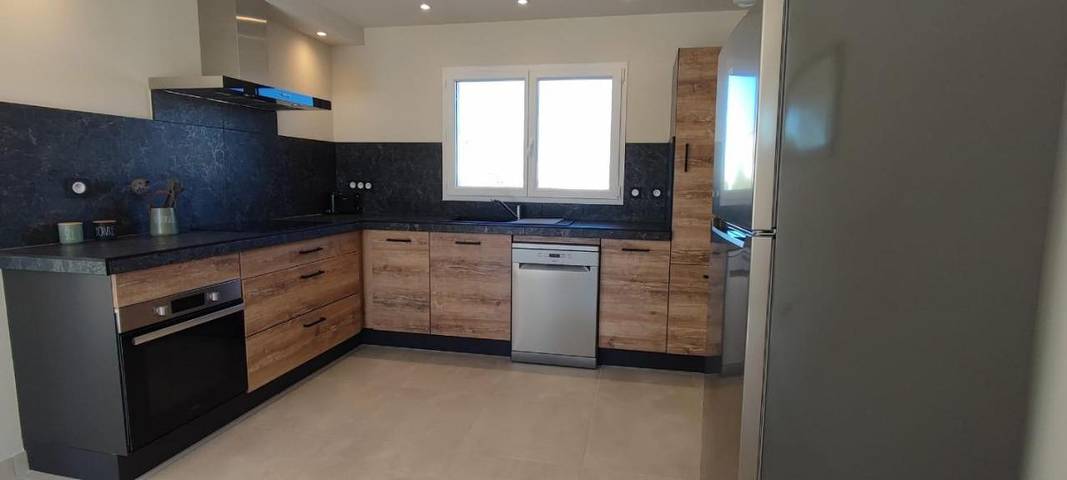 Location de vacances pour 6 personnes, avec jardin et terrasse à Sanilhac-Sagriès - 2