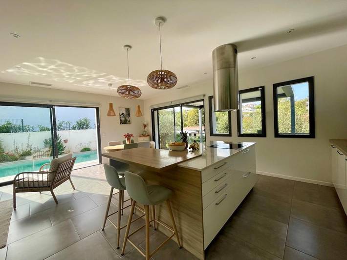 Chalet para 6 personas, con Balcón además de Terraza y Piscina en Valle de Baztan - 2