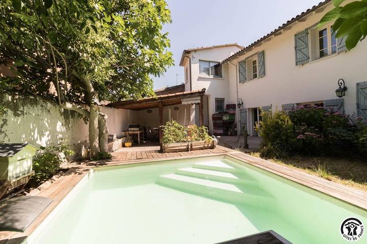 Chambre d’hôte pour 2 personnes, avec piscine ainsi que terrasse et jardin dans Haute-Garonne - 4