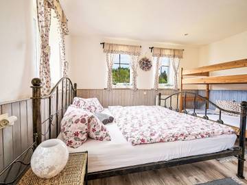 Ferienhaus für 8 Personen, mit Garten und Terrasse, mit Haustier in Nordböhmen