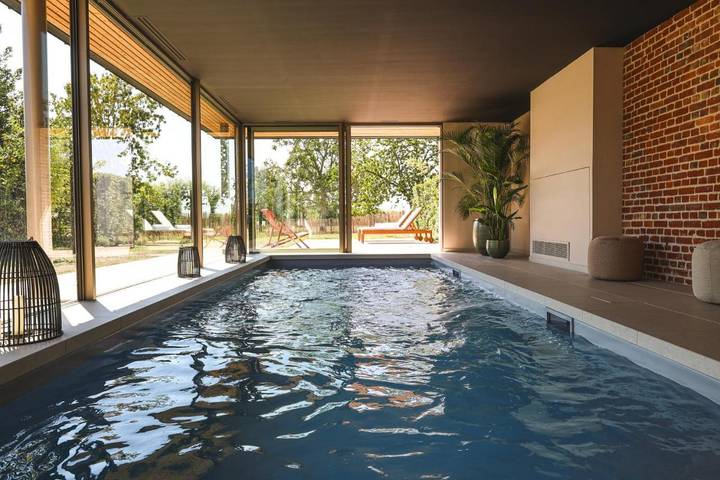 Hôtel pour 2 personnes, avec Jacuzzi et Piscine ainsi que Sauna et Vue à La Gorgue