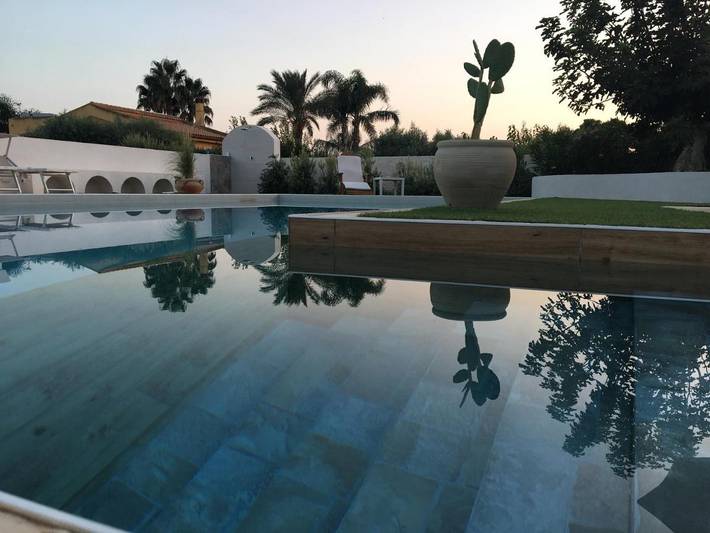 B&b per 3 persone, con giardino e terrazza nonché piscina a Marsala