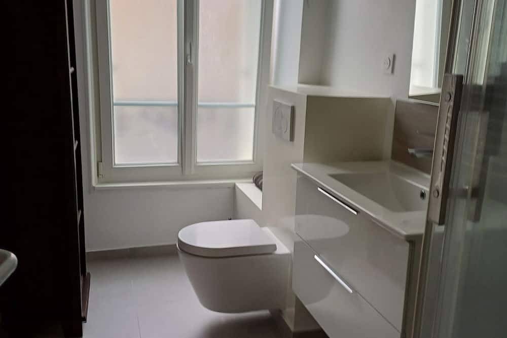 Entire apartment, Zen House Paris, Metro 7 in Villejuif, Val-de-Marne