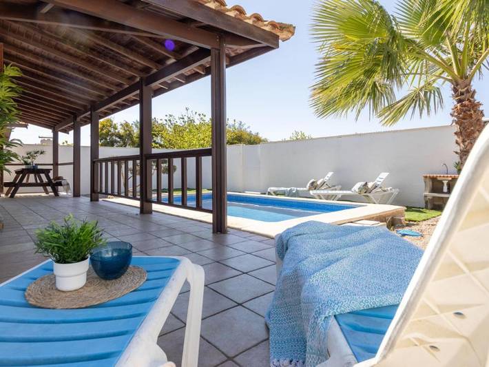 Chalet für 6 Personen, mit Terrasse und Garten sowie Pool, mit Haustier in Riumar