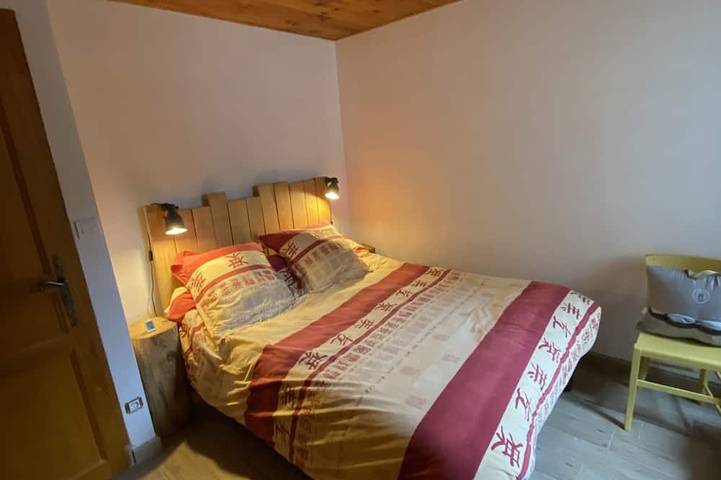 Location de vacances pour 11 personnes, avec jardin, animaux acceptés à La Cavalerie - 2