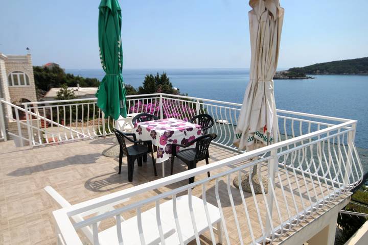 Casa de férias para 4 pessoas, com varanda/terraço na Croácia