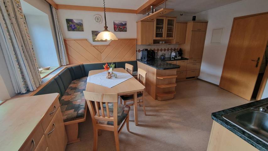 Ferienhaus, Dusche und Bad, Wc, 4 oder mehr Schlaf in Göriach, Bundesland Salzburg