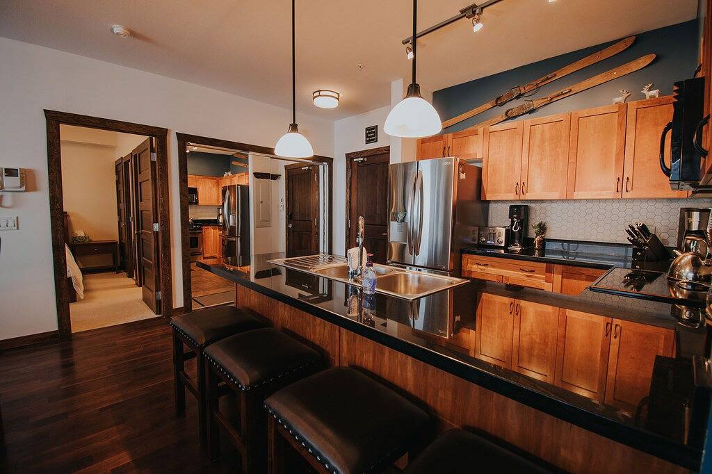 Ganze Wohnung, Luxus-Ski-In / Ski-Out-Wohnung mit eigenem Whirlpool und Dampfdusche in Big White