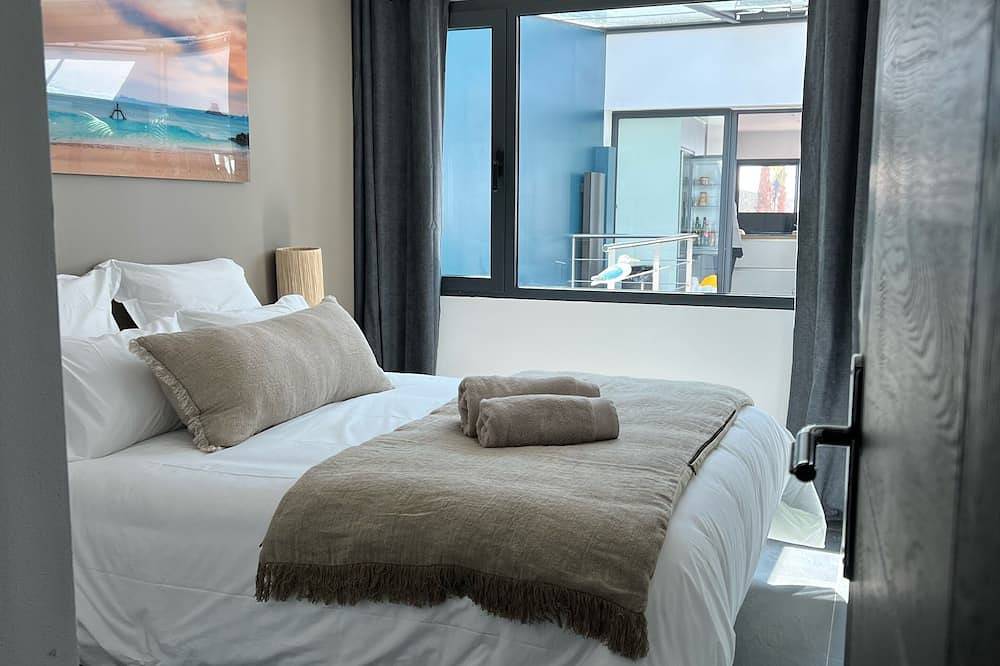 Villa Bord de mer - La Rochelle 8 /10 people - Swimming pool/Jacuzzi in Angoulins, La Rochelle und Umgebung