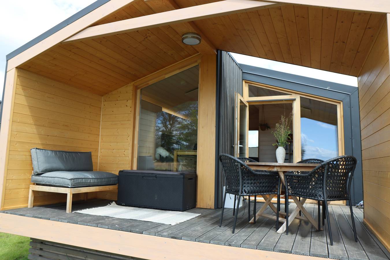 (109) Tiny House mit Blick ins Grüne in Bleckede, Mecklenburgisches Elbetal