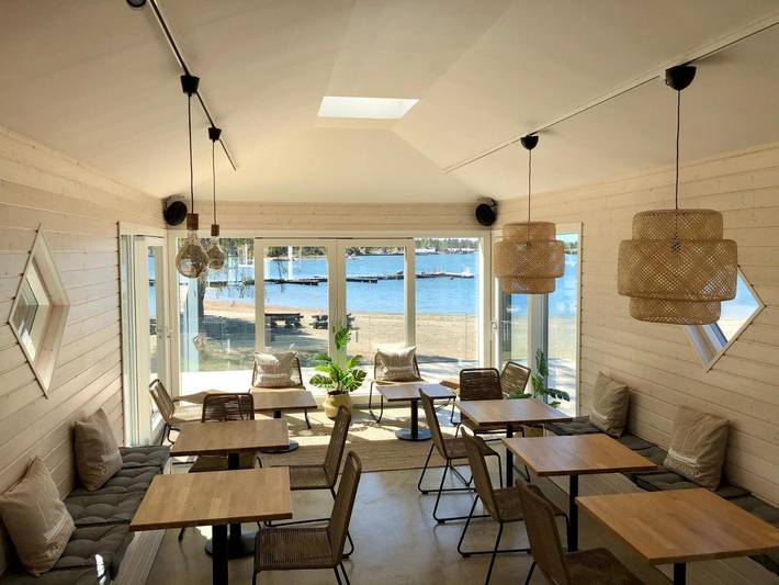Resort för 2 Personer, med Terass samt Barnpool och Pool och Bastu på Åland
