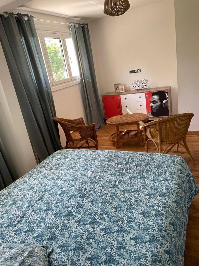 Gîte pour 2 personnes, avec jardin et piscine à Ussac - 2