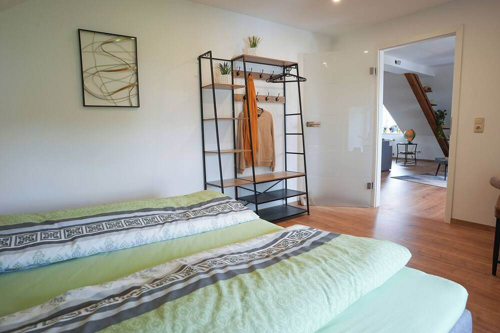 Ganze Wohnung, Ferienwohnung Uferglück  Gemütliche Wohnung direkt am Saarufer in Ayl, Landkreis Trier-Saarburg