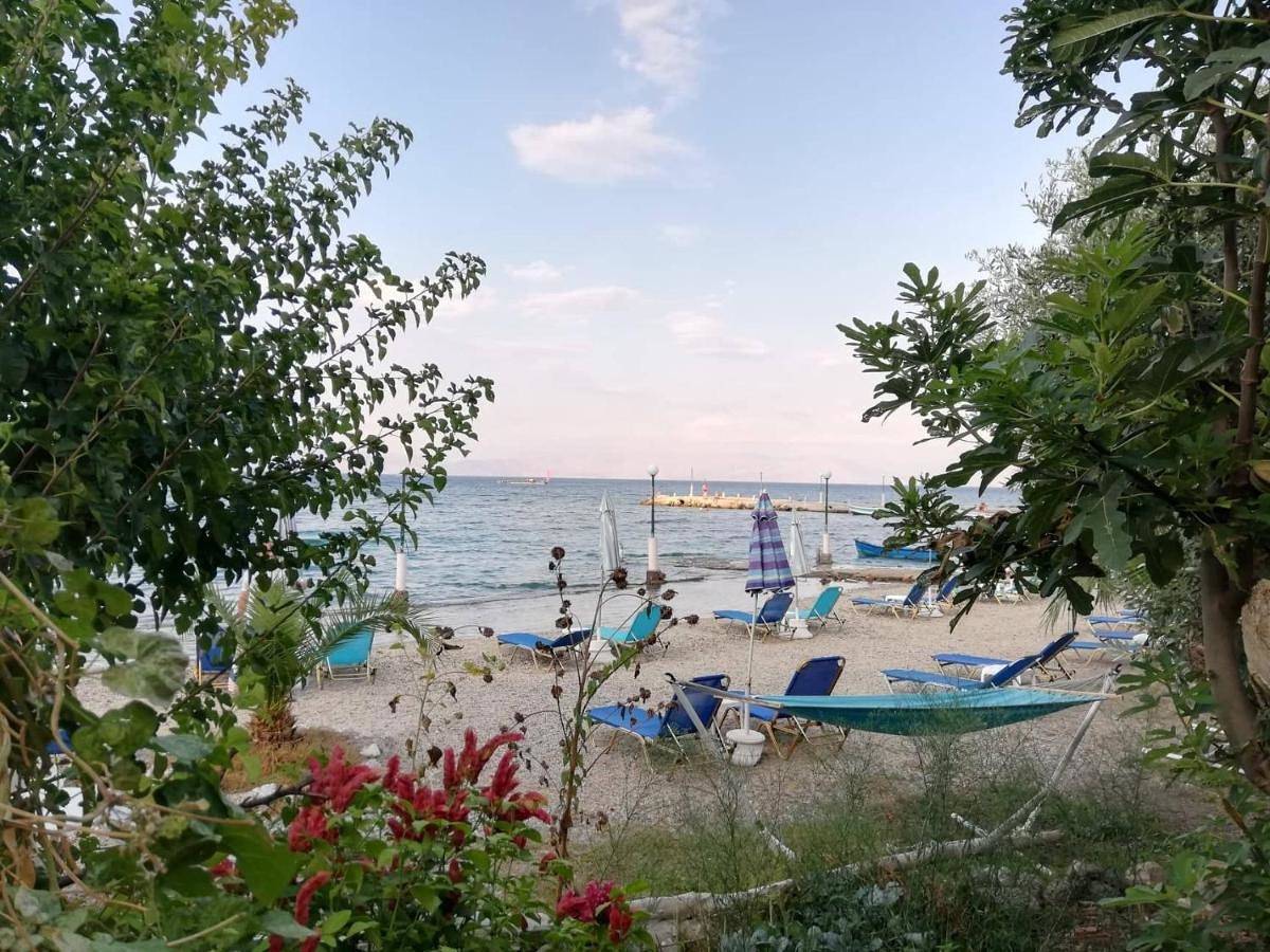 Ganze Wohnung, Vassia's Beach Houses in Benitses, Corfu, Korfu