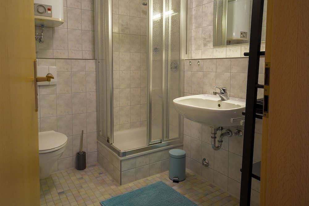 Ganze Wohnung, Apartment Wein im Nest am Wohrenberg in Daisendorf, Region Bodensee-Oberschwaben