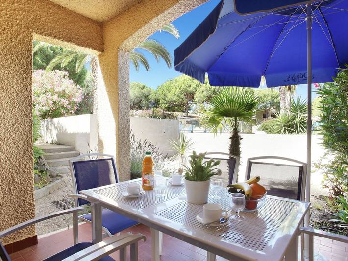Gîte pour 2 personnes, avec bassin pour enfant et balcon au Cap d'Agde - 2