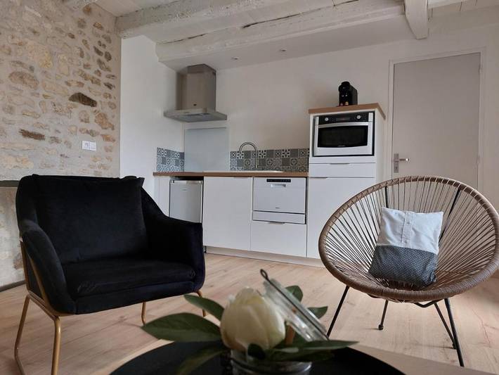 Location de vacances pour 2 personnes, avec Terrasse à Civaux - 4
