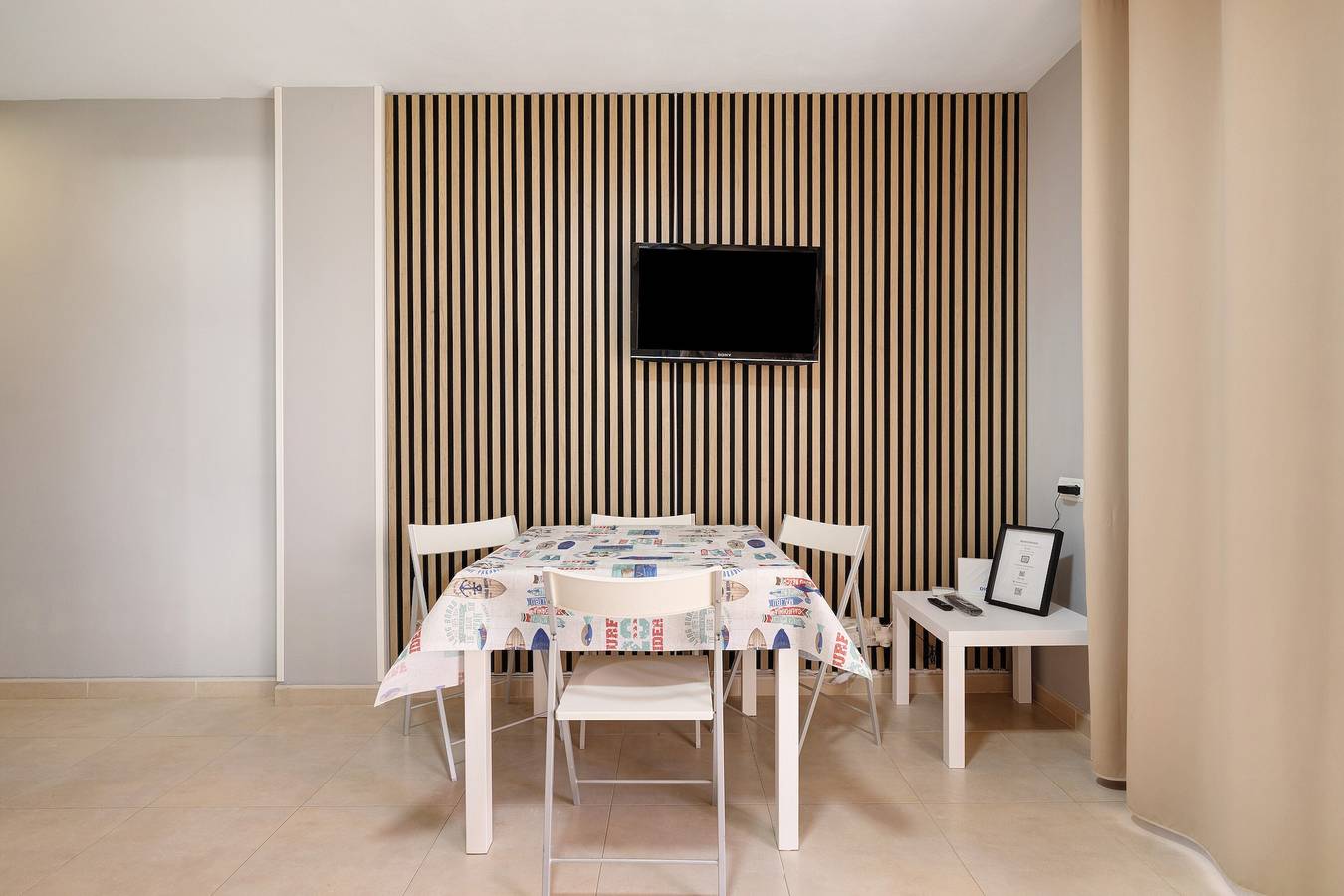Ganze Wohnung, Apartment 'Salou Beach' mit Meerblick, Wlan und Klimaanlage in Salou, Costa Dorada