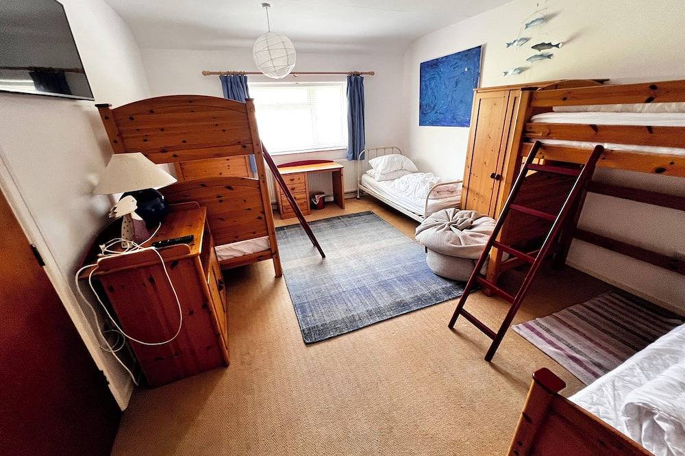 The best view in Cornwall? in Mawgan Porth, Cornwall