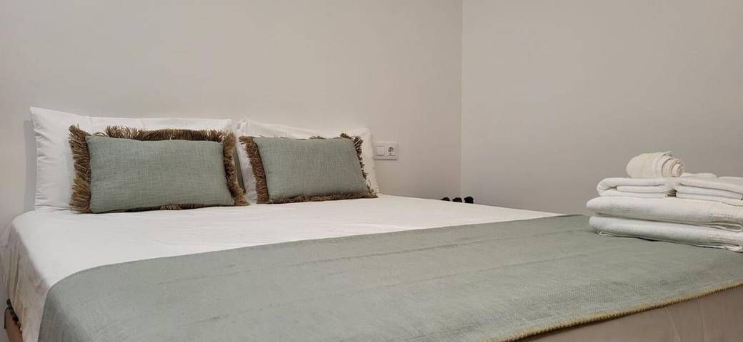 Chalet para 8 personas, con vistas además de jardín y piscina en Rías Altas - 3