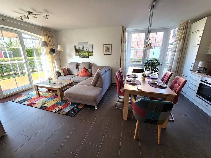 Ferienwohnung für 4 Personen, mit Garten in Greetsiel - 2