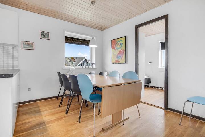 Spacious holiday home near the North Sea, brimming with activities in Ringkøbing, Holmsland Klit