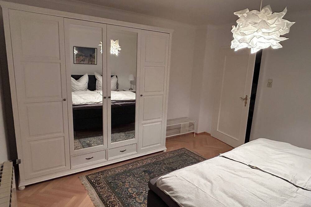 Ganze Wohnung, Helle 87 qm mit Rhönblick&Sonnenterasse, Stadtbus&A7-Anschluss in Fulda, Rhön-Hessen