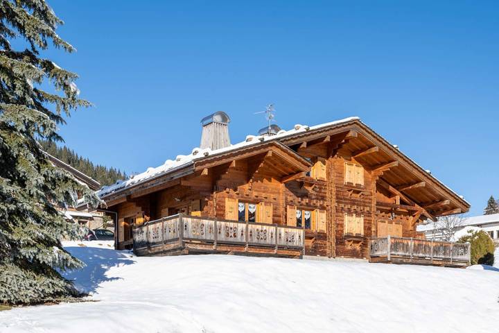 Chalet für 8 Personen, mit Garten und Terrasse in La Clusaz