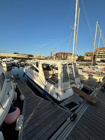 Bateau pour 2 personnes, avec terrasse et vue en Normandie