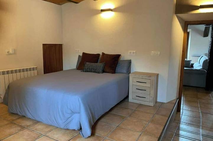 Gîte pour 12 personnes, avec terrasse et jardin - 1