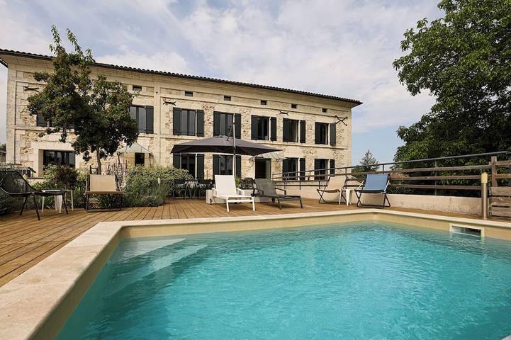 Location de vacances pour 15 personnes à Saint-Aigulin