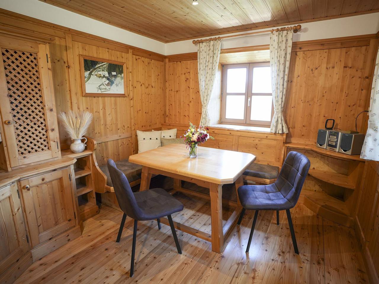 Beim Rauter - Emberger Alm - Beim Rauter – Emberger Alm in Kreuzeckgruppe, Berg im Drautal