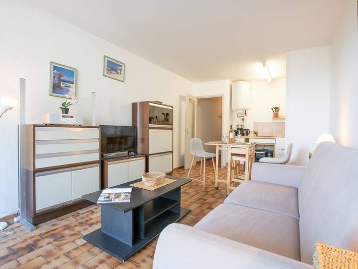 Gîte pour 2 personnes, avec terrasse et jardin dans Saint-Aygulf - 2