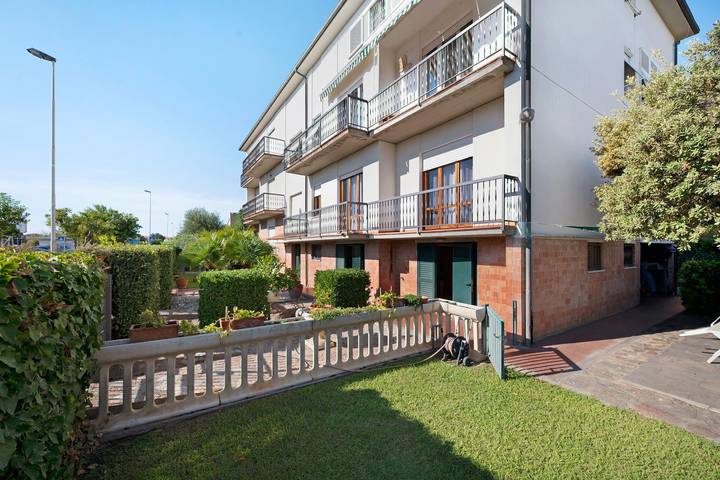 Casa vacanza per 4 persone, con Balcone e Giardino a Campiglia Marittima