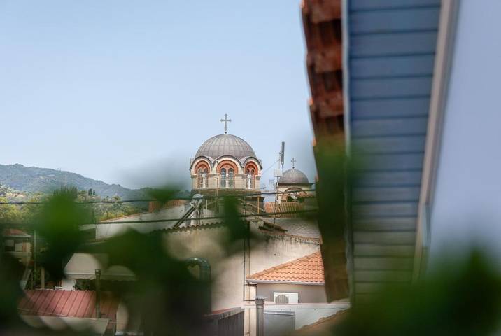 Gîte pour 3 personnes, avec terrasse et vue dans Selianitika - 3