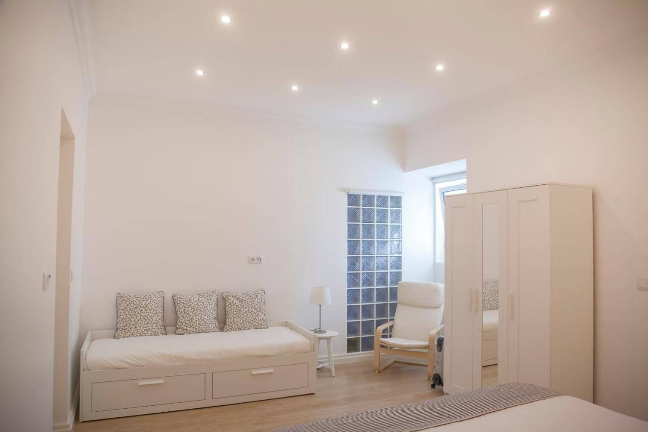 Casa do Colégio Downtown Private Suite 61 in São Miguel Island, Ponta Delgada