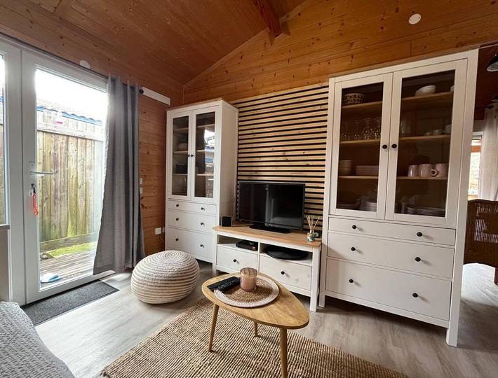Appartement de vacances pour 6 personnes, avec jardin et piscine ainsi que sauna et jacuzzi