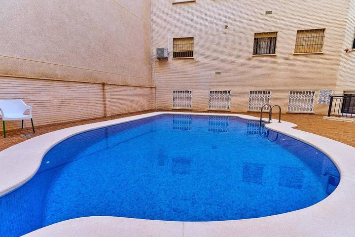 Gîte pour 2 personnes, avec piscine à Torrevieja - 2