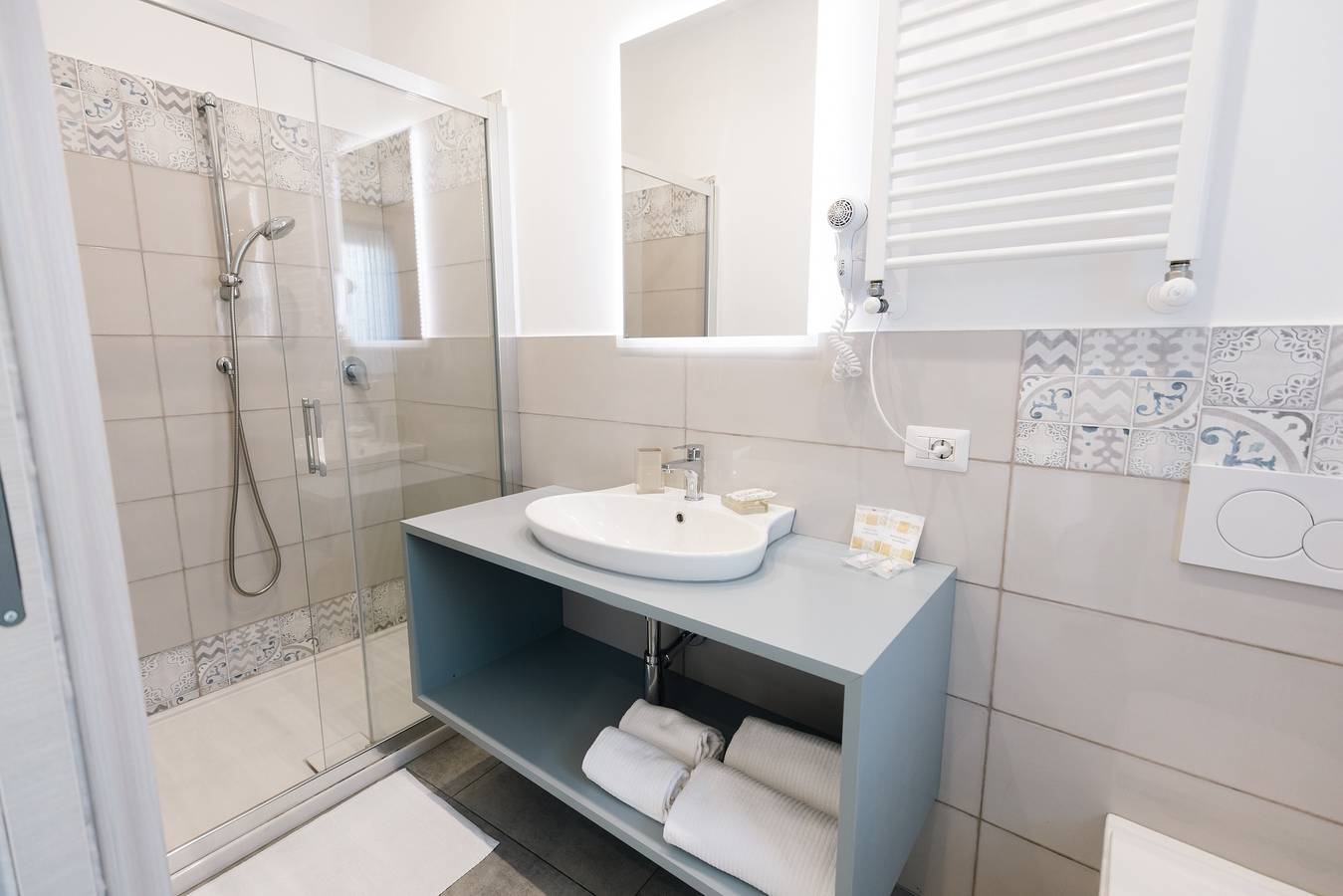 Amaranto Rooms - Il Sentiero Delle Fonti con vista montagna, Wi-Fi e aria condizionata in Pianillo, Agerola