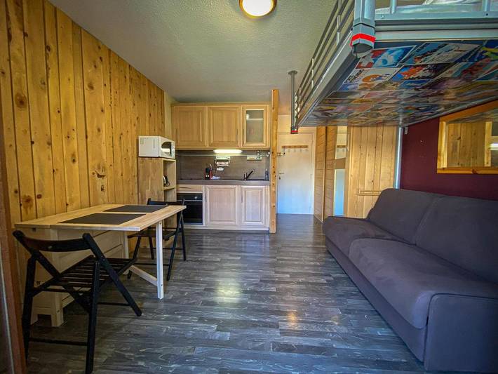 Gîte pour 4 personnes, avec vue et balcon, animaux acceptés dans Auron - 2