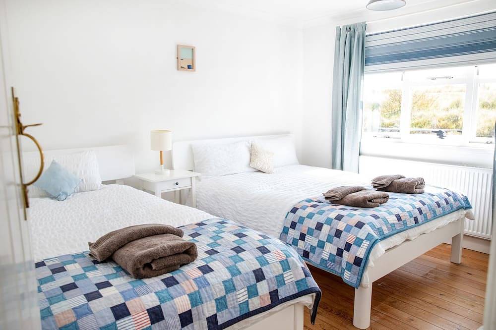 Sandy Lodge -  Detached Seaside House with amazing views. in Southwold, Waveney District
