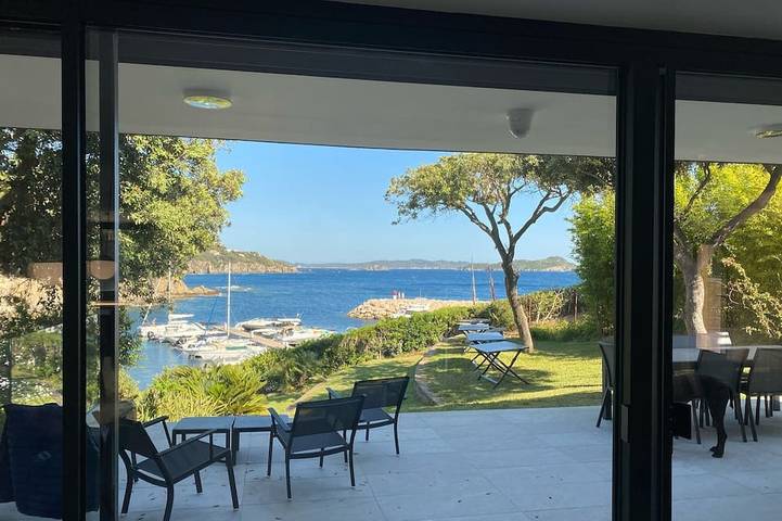Location de vacances pour 16 personnes, avec Balcon ainsi que Jardin et Sauna dans Port du Niel